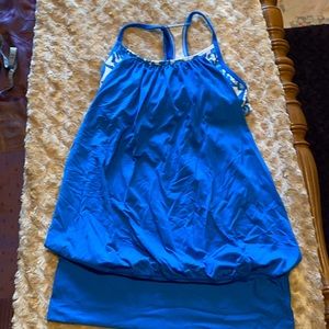 Lululemon blue loose strappy top with printed bra